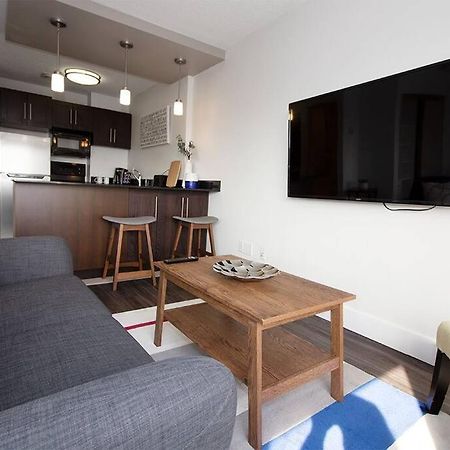 Stunning Studio Apartment With Amazing View Winnipeg Exterior foto