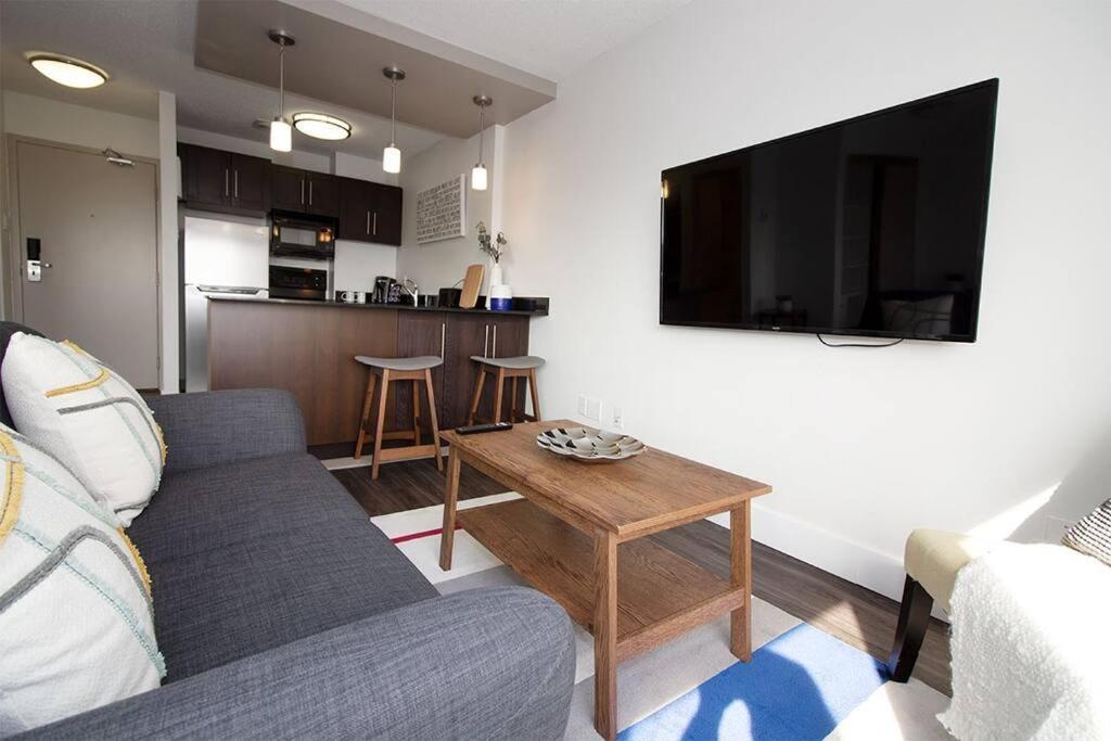 Stunning Studio Apartment With Amazing View Winnipeg Exterior foto